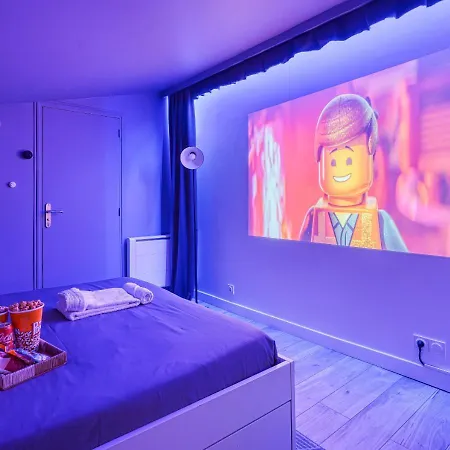 Loft Premium - Retro Gaming & Cinema - Centre Appartement Melun